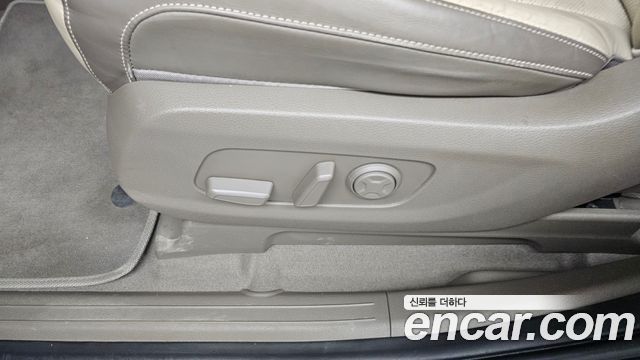 Kia Carnival (IV) Diesel 7-Seater Hi-Limousine Signature 2021 — фото 31