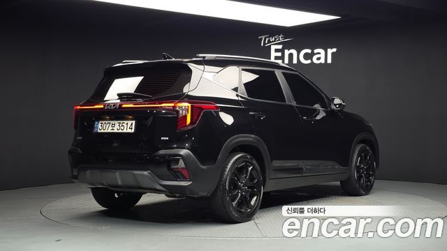 Kia Seltos Gasoline 1.6 Turbo 4WD Gravity 2023 — фото 2