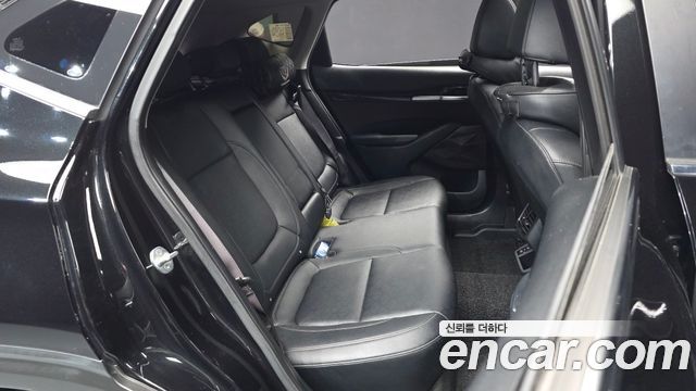 Kia Seltos Gasoline 1.6 Turbo 4WD Gravity 2023 — фото 12