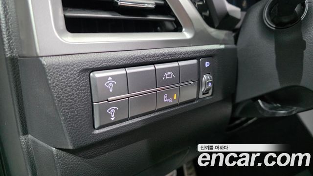 KG Mobility (SsangYong) Beautiful Korando Gasoline 1.5 2WD C5 Plus 2021 — фото 12