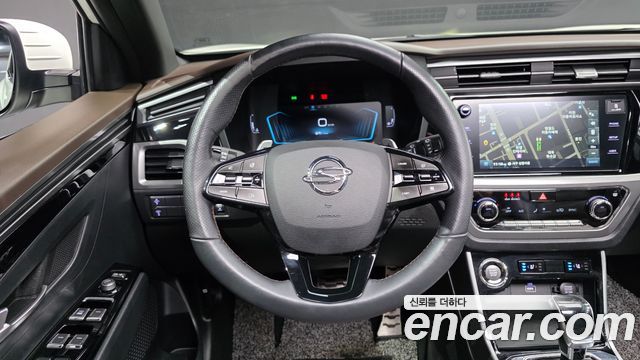 KG Mobility (SsangYong) Beautiful Korando Gasoline 1.5 2WD C5 Plus 2021 — фото 13