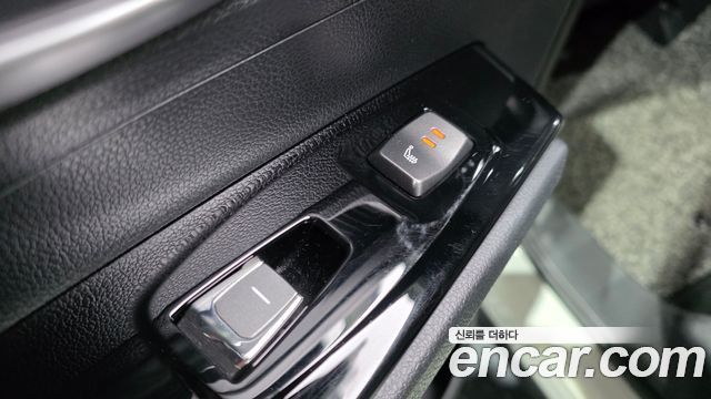 KG Mobility (SsangYong) Beautiful Korando Gasoline 1.5 2WD C5 Plus 2021 — фото 18