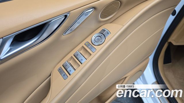 Genesis G80 (RG3) Gasoline 2.5 Turbo 2WD 2025 — фото 15