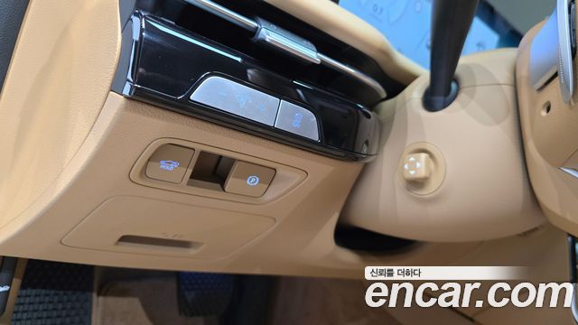 Genesis G80 (RG3) Gasoline 2.5 Turbo 2WD 2025 — фото 16