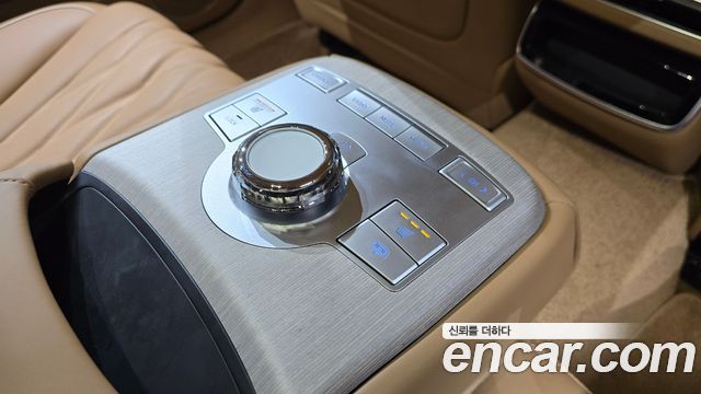 Genesis G80 (RG3) Gasoline 2.5 Turbo 2WD 2025 — фото 19