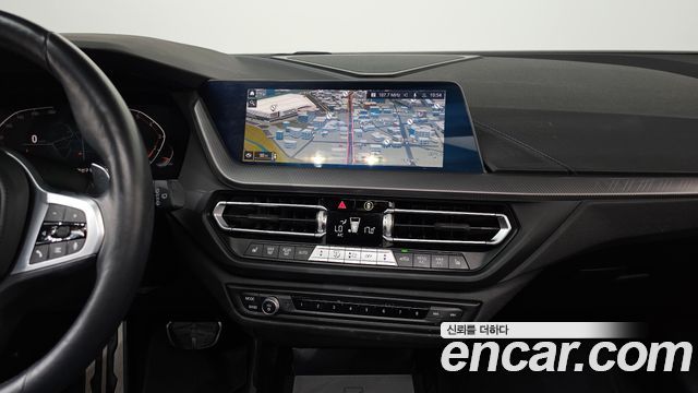 BMW 1 Series (F40) 120i M Sports 2023 — фото 12