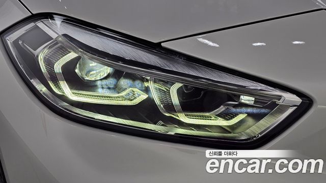 BMW 1 Series (F40) 120i M Sports 2023 — фото 22