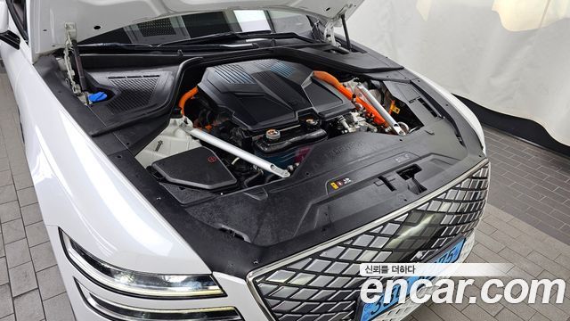 Genesis Electrified G80 (RG3) e-AWD 2022 — фото 6