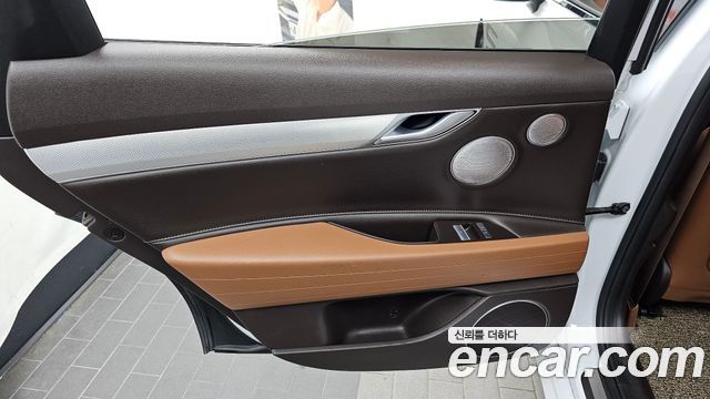Genesis Electrified G80 (RG3) e-AWD 2022 — фото 31
