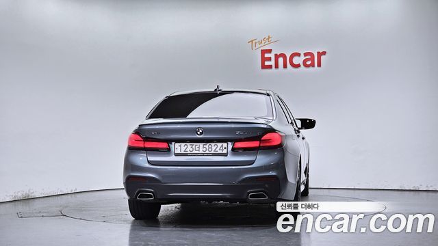 BMW 5 Series (G30) 520d xDrive M Sport Package Plus 2017 — фото 4