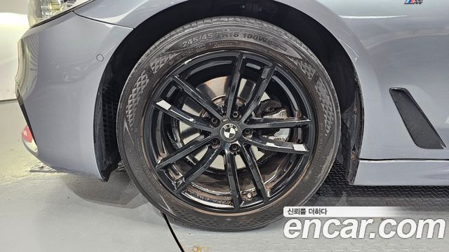 BMW 5 Series (G30) 520d xDrive M Sport Package Plus 2017 — фото 5