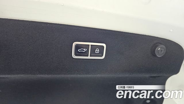 Hyundai Ioniq 6 Long Range Exclusive + 2023 — фото 16
