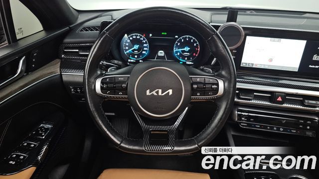 Kia K5 (III) 1.6 Turbo Signature 2022 — фото 13