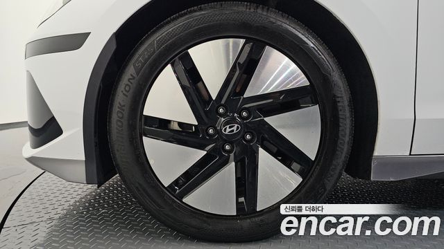 Hyundai Ioniq 6 Long Range Exclusive 2023 — фото 5