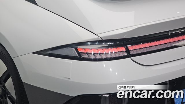 Hyundai Ioniq 6 Long Range Exclusive 2023 — фото 23