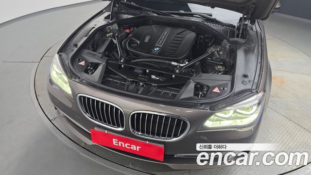 BMW 7 Series (F01) 740d xDrive Individual 2015 — фото 6