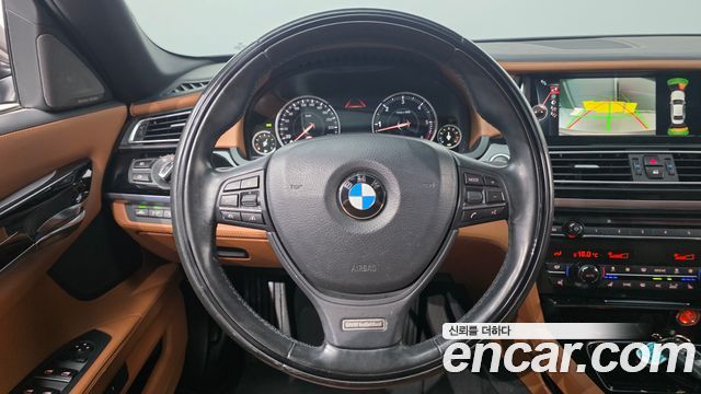 BMW 7 Series (F01) 740d xDrive Individual 2015 — фото 13