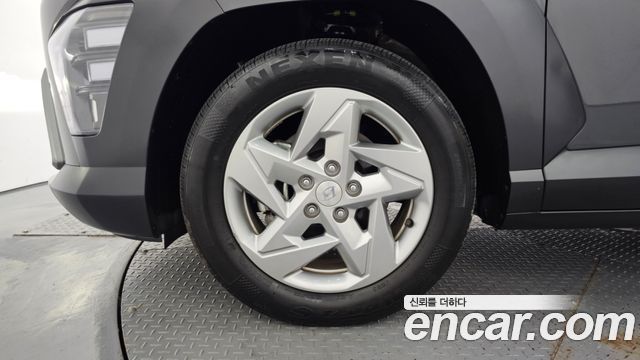 Hyundai Kona (SX2) Gasoline 1.6 Turbo 4WD Premium 2024 — фото 5