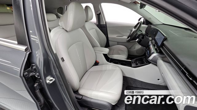 Hyundai Kona (SX2) Gasoline 1.6 Turbo 4WD Premium 2024 — фото 17