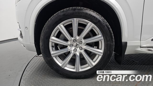 Volvo XC90 (II) D5 Inscription 2019 — фото 5