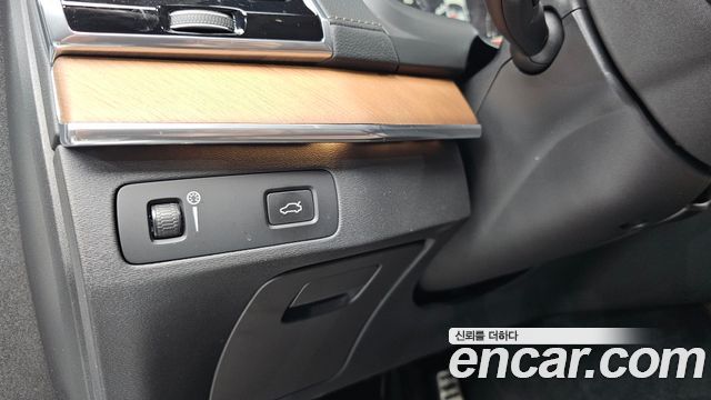 Volvo XC90 (II) D5 Inscription 2019 — фото 14