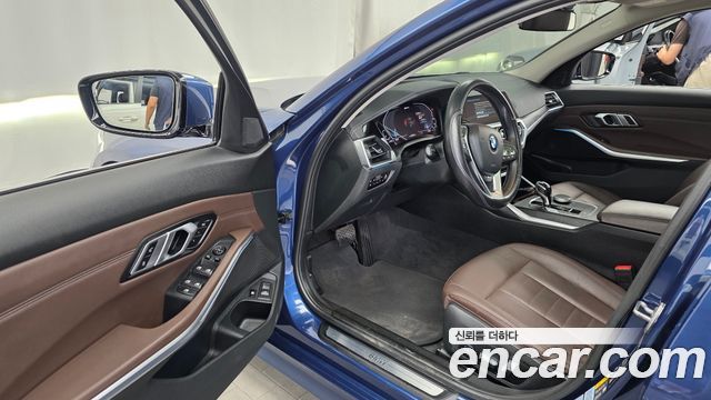 BMW 3 Series (G20) 330e Luxury 2021 — фото 10