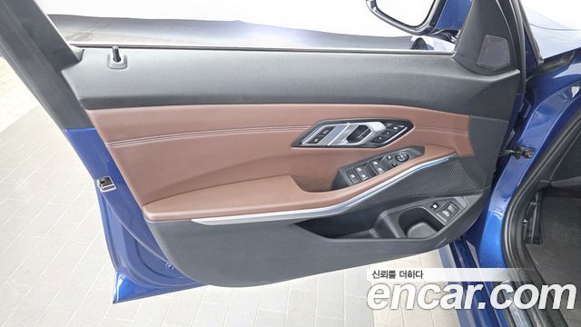 BMW 3 Series (G20) 330e Luxury 2021 — фото 24