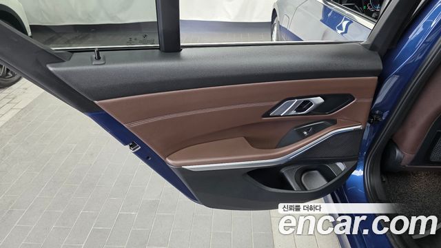 BMW 3 Series (G20) 330e Luxury 2021 — фото 25