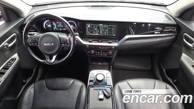 Kia Niro Plus Earth 2023 — фото 7
