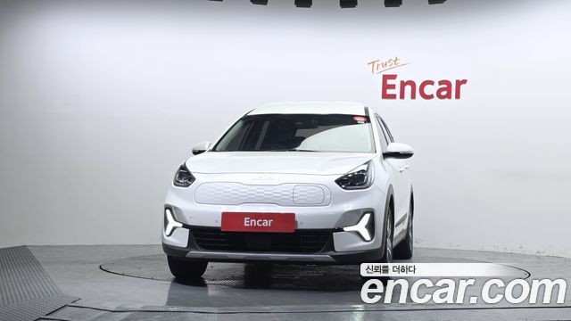 Kia Niro Plus Earth 2023 — фото 3