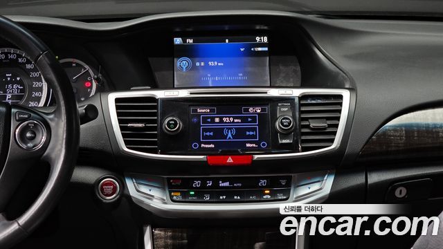 Honda Accord 2.4 9th 2014 — фото 14