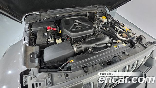 Jeep Wrangler (JL) 2.0 Overland Power Top 4Door 2021 — фото 6
