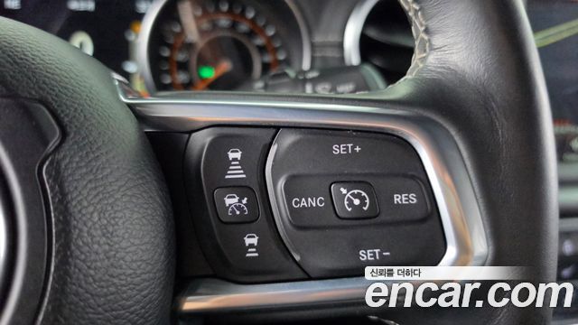 Jeep Wrangler (JL) 2.0 Overland Power Top 4Door 2021 — фото 16