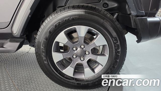 Jeep Wrangler (JL) 2.0 Overland Power Top 4Door 2021 — фото 21