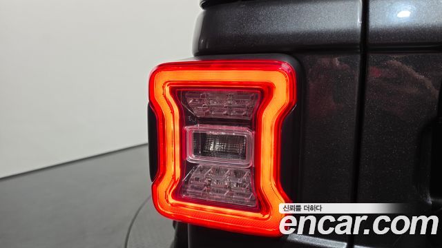 Jeep Wrangler (JL) 2.0 Overland Power Top 4Door 2021 — фото 23