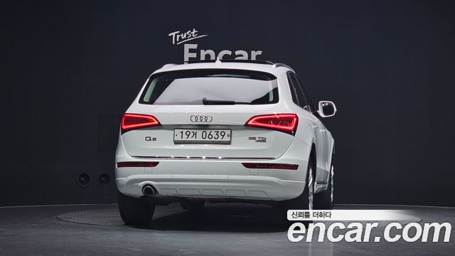 Audi Q5 35 TDI Quattro 8R 2016 — фото 4