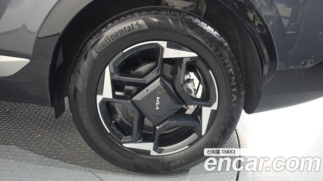 Kia Sportage (V) LPG 2.0 2WD Signature 2026 — фото 21