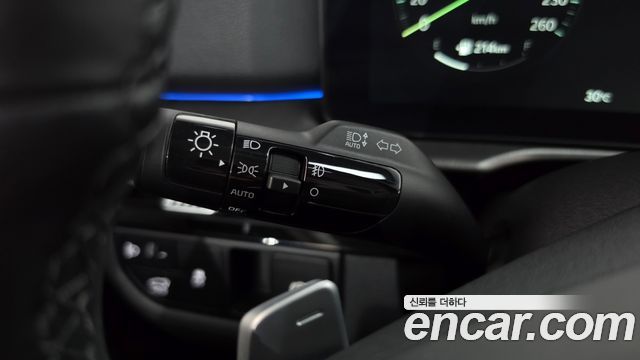 Kia Sportage (V) LPG 2.0 2WD Signature 2026 — фото 27