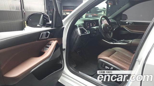 BMW X5 (G05) xDrive 50e M Sport 2024 — фото 10