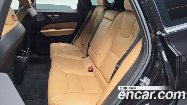 Volvo XC60 (II) D5 Inscription 2019 — фото 26