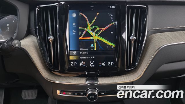 Volvo XC60 (II) D5 Inscription 2019 — фото 33