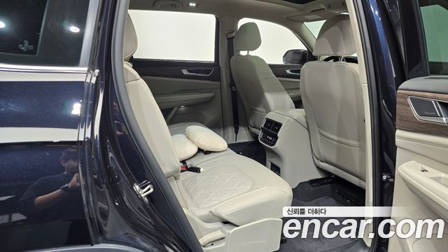 Volkswagen Atlas 2.0 TSI R-LINE 7-Seater 2025 — фото 11