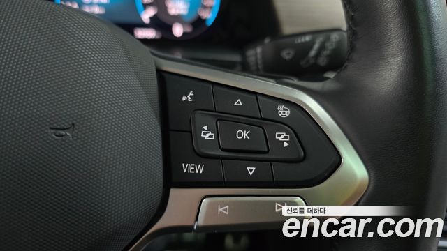 Volkswagen Atlas 2.0 TSI R-LINE 7-Seater 2025 — фото 16