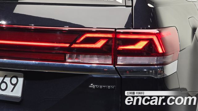 Volkswagen Atlas 2.0 TSI R-LINE 7-Seater 2025 — фото 23