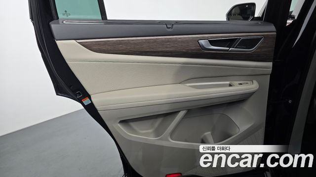 Volkswagen Atlas 2.0 TSI R-LINE 7-Seater 2025 — фото 25