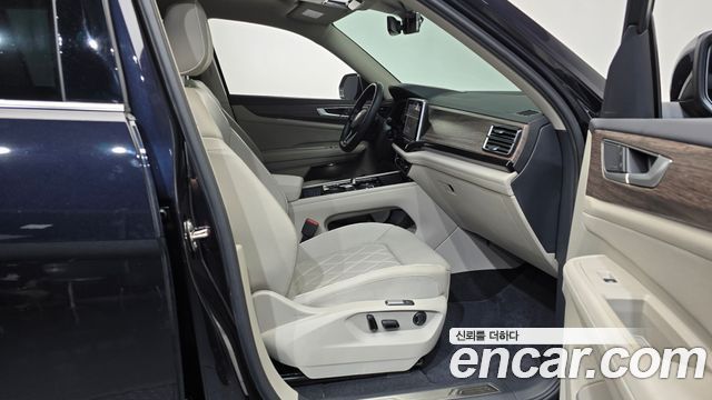 Volkswagen Atlas 2.0 TSI R-LINE 7-Seater 2025 — фото 26