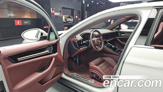 Porsche Panamera (976) 4.0 GTS 2025 — фото 10