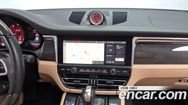 Porsche Macan 2.9 GTS 95B 2021 — фото 17