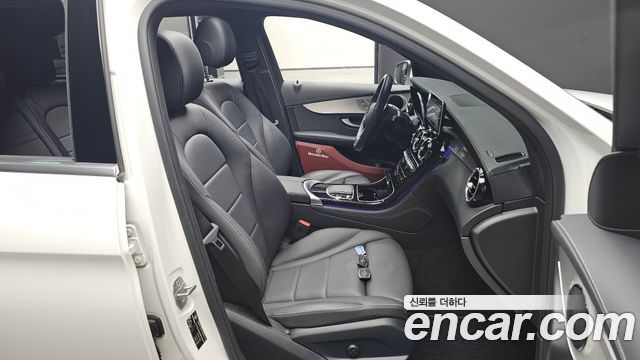 Mercedes-Benz GLC-Class (X253) GLC300e 4MATIC 2021 — фото 10