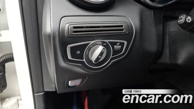 Mercedes-Benz GLC-Class (X253) GLC300e 4MATIC 2021 — фото 17